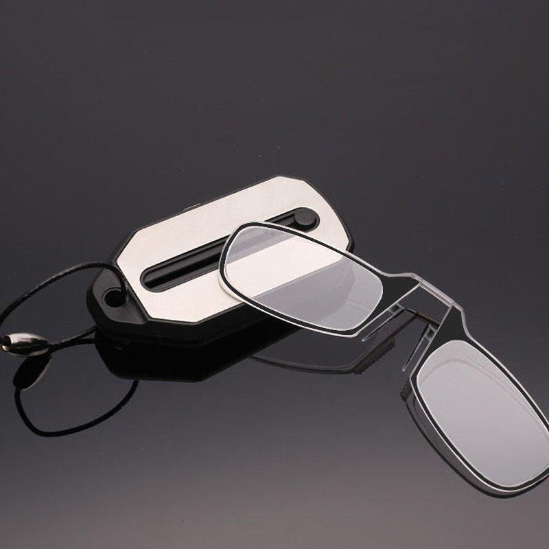 2024 new style clip-on-nose reading glasses men's portable keychain foldable presbyopia frame women's wholesale
