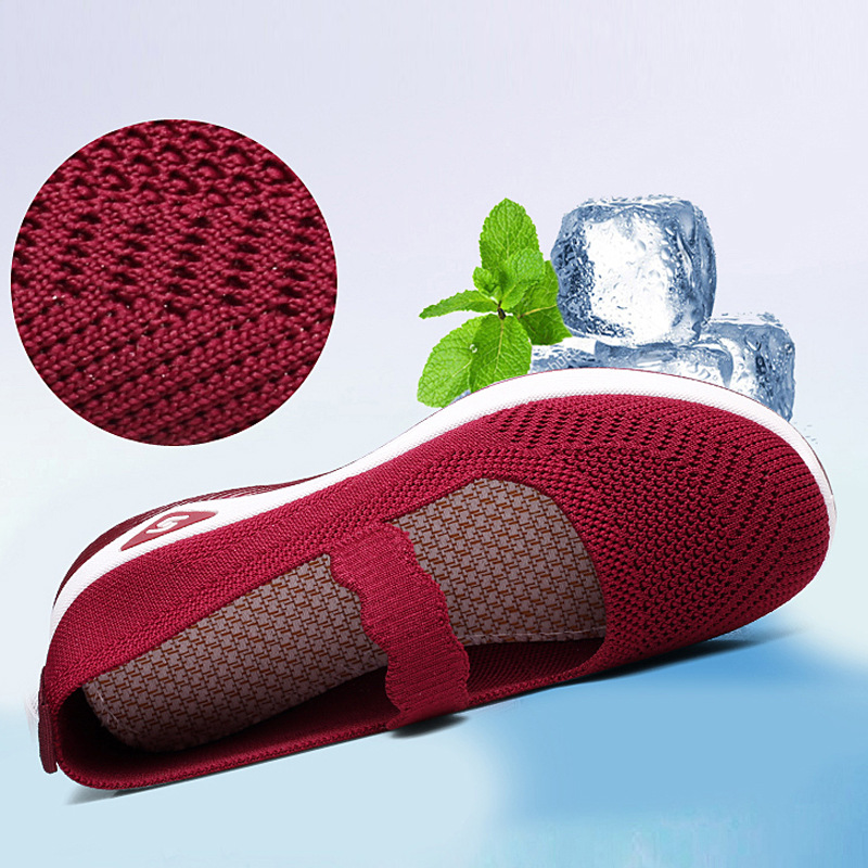 Spring and Summer new shallow mouth old Beijing cloth shoes soft bottom breathable slip-on flying woven breathable women's shoes summer mom shoes