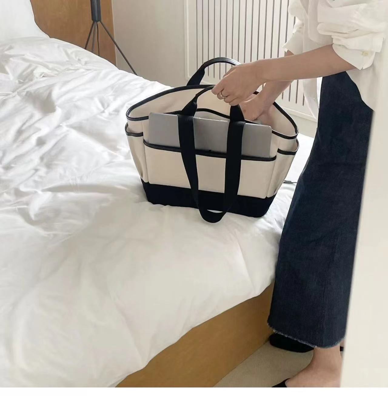 Korean-style Niche Patchwork Canvas Bag Large Capacity Multi-compartment Portable Mother and Baby Mummy Bag Practical Commuter Tote Bag_voghion.com