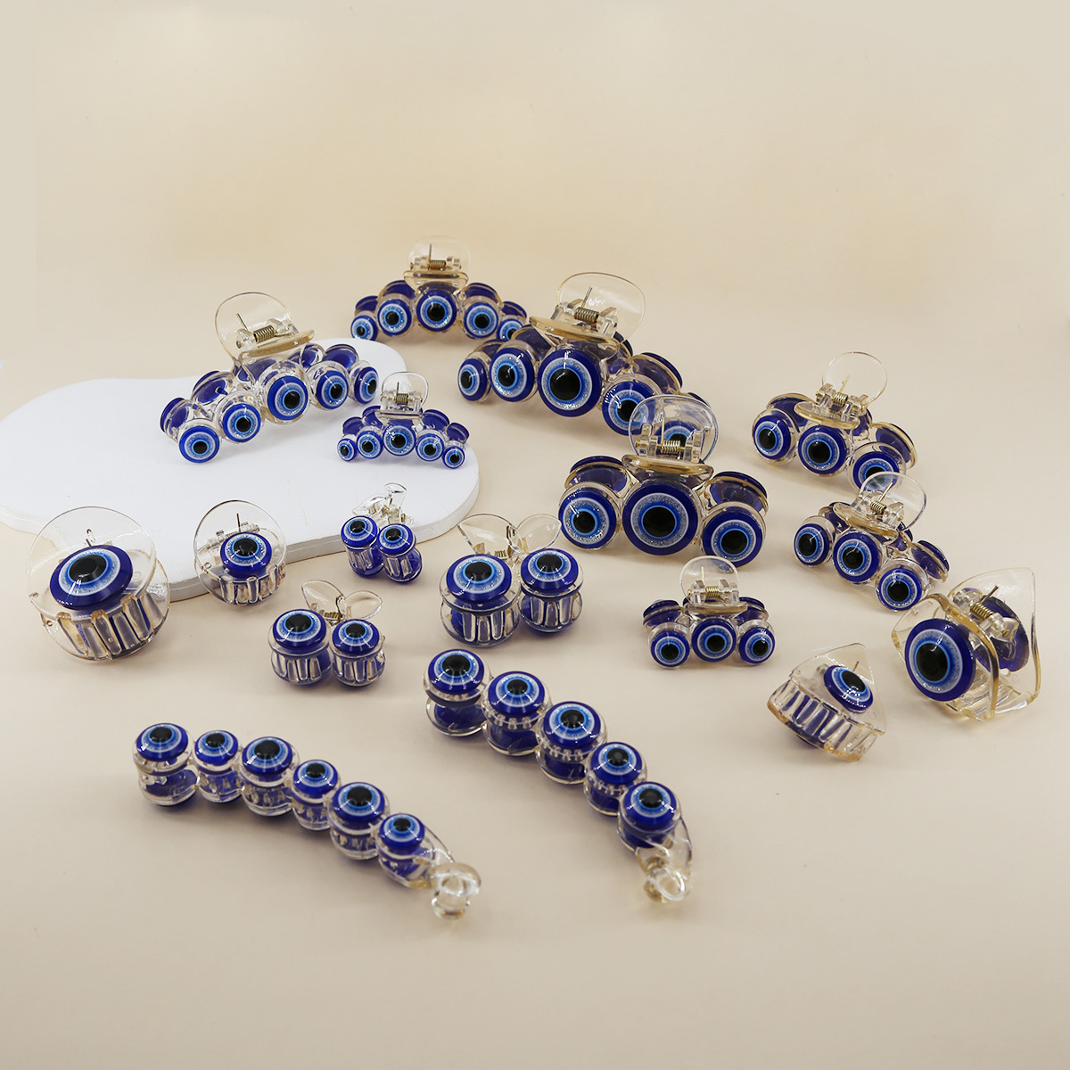 Europe and the United States new combination of large, medium and small back of the head bangs side does not hurt hair hair accessories Devil's Eye ha_voghion.com
