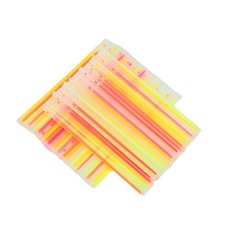 Stall night market supply children's luminous toys glow stick glow stick fluorescent bracelet bracelet Yiwu manufacturers wholesale