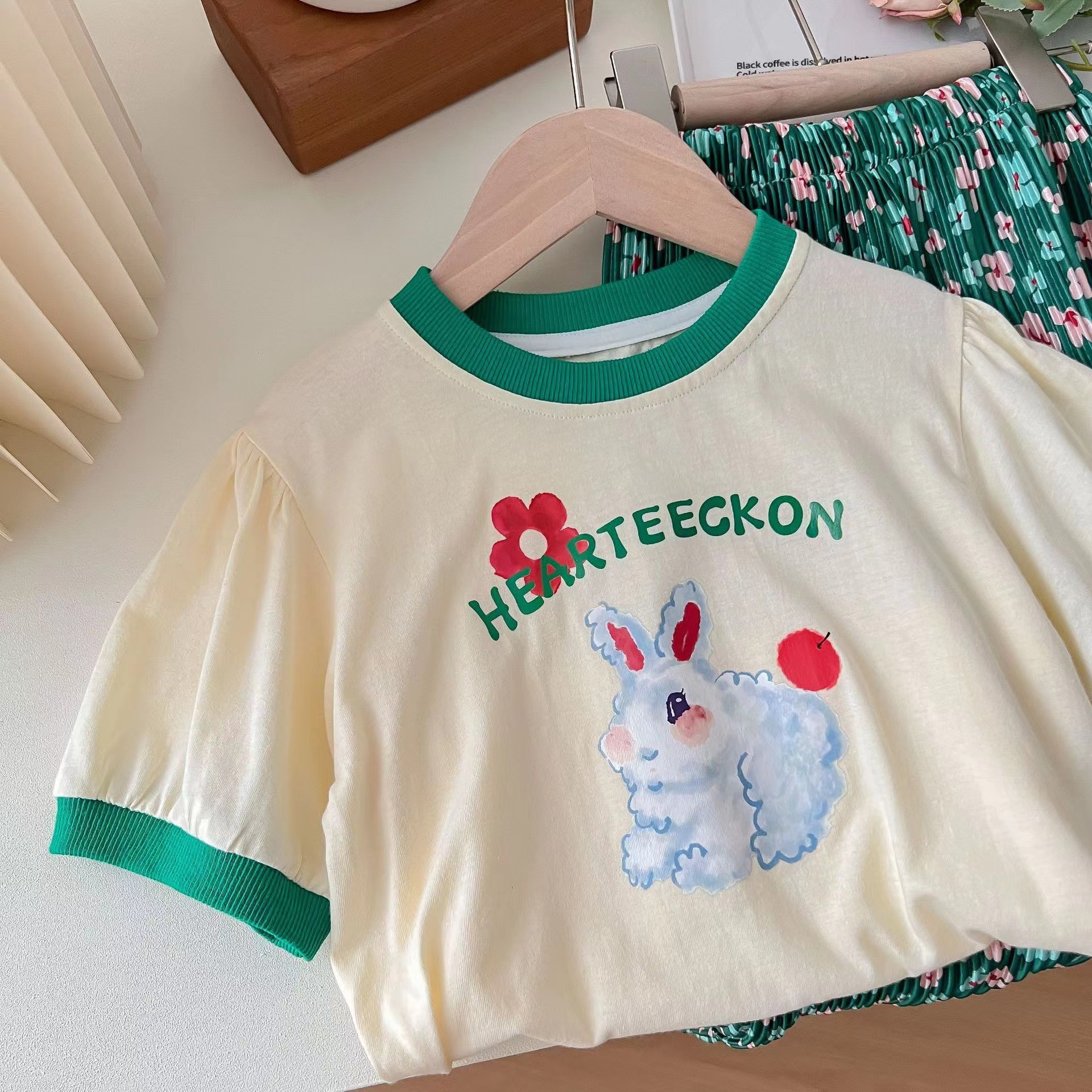 Children's Set 2023 New Style Cotton Girl's Cartoon T-shirt Cute Baby Floral Anti-mosquito Pants Korean Casual Set