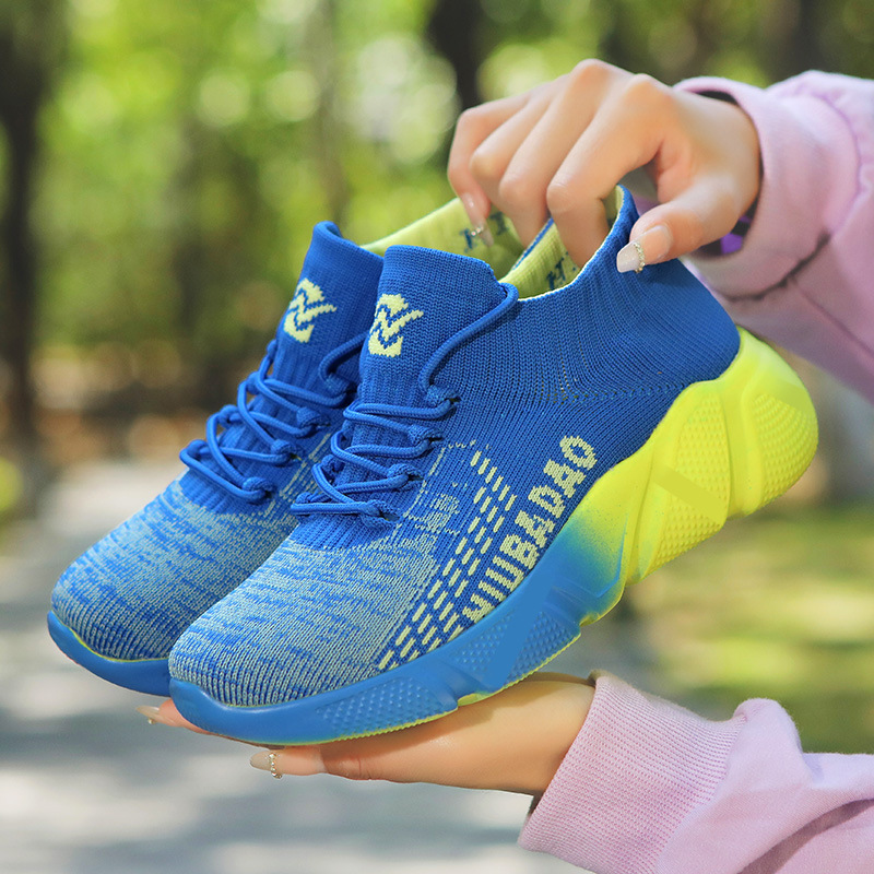 [Фитнес рекомендует Не уставать Foot Four Seasons Shoes] Niu Ba Dao Мужские и женские туфли с перемычкой Square Dance Shoes 22029