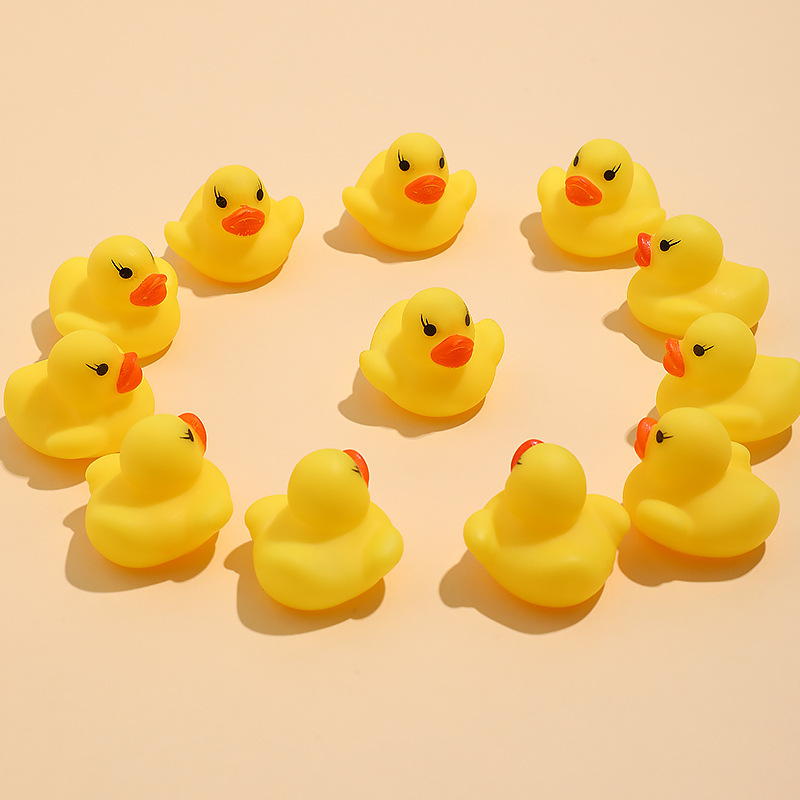 Bath playing water little yellow duck pinch sound little duck toy swimming pool bathroom Duck milk tea shop small gift
