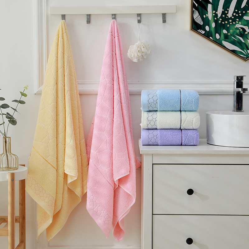 Factory wholesale adult thick solid color cotton bath towel baby absorbent soft hotel embroidery logo gift