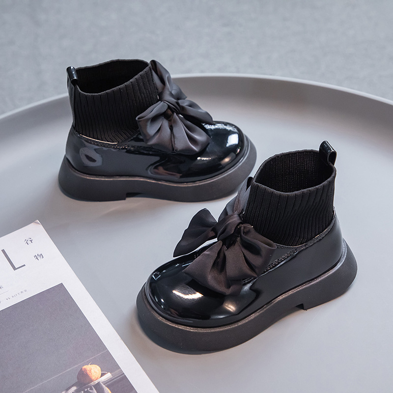 Girls' socks shoes 2024 autumn new children princess shoes black leather shoes little girl single shoes Korean style short boots