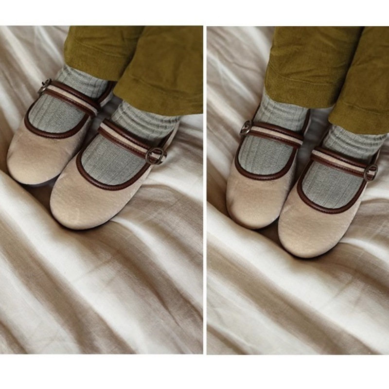 Kindergarten baby autumn all-match velvet Velcro cloth shoes autumn single shoes girls spring and autumn Western style soft bottom shoes 1