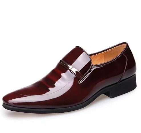 New men's shoes hollow out business formal leather shoes pointed toe trendy hole men's British slip-on transparent non-slip men's leather shoes