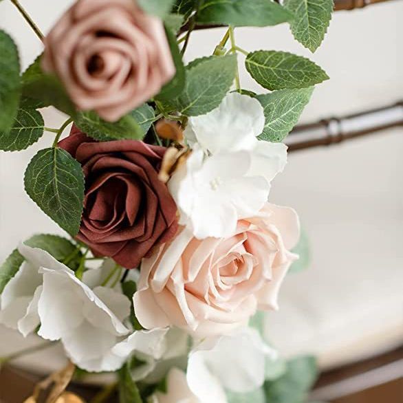 アマゾンの新しい結婚式の背もたれの花のシミュレーションの花のセットの欧米の屋外の祝日の装飾の背景のメーカーは直接供給します。|undefined