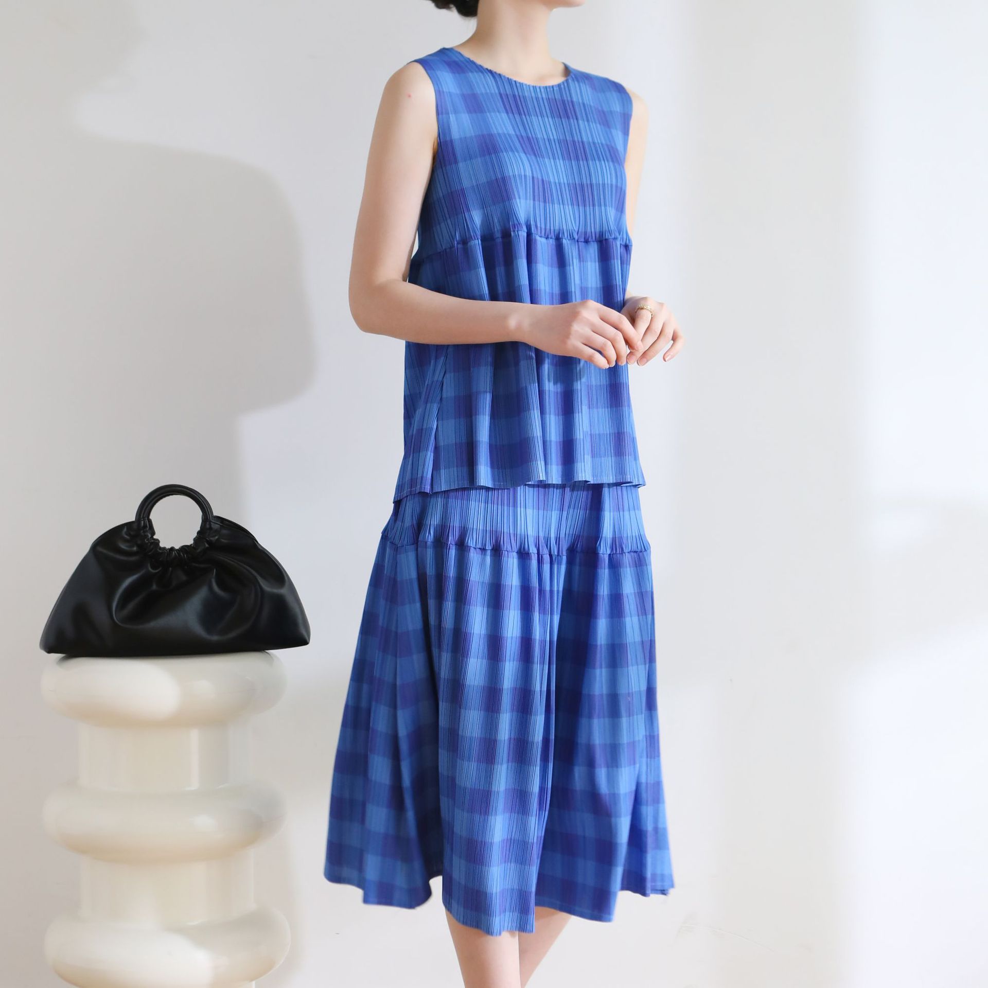 Quality 2024 summer pleated Japanese age-reducing casual style loose plaid printed doll dress suit