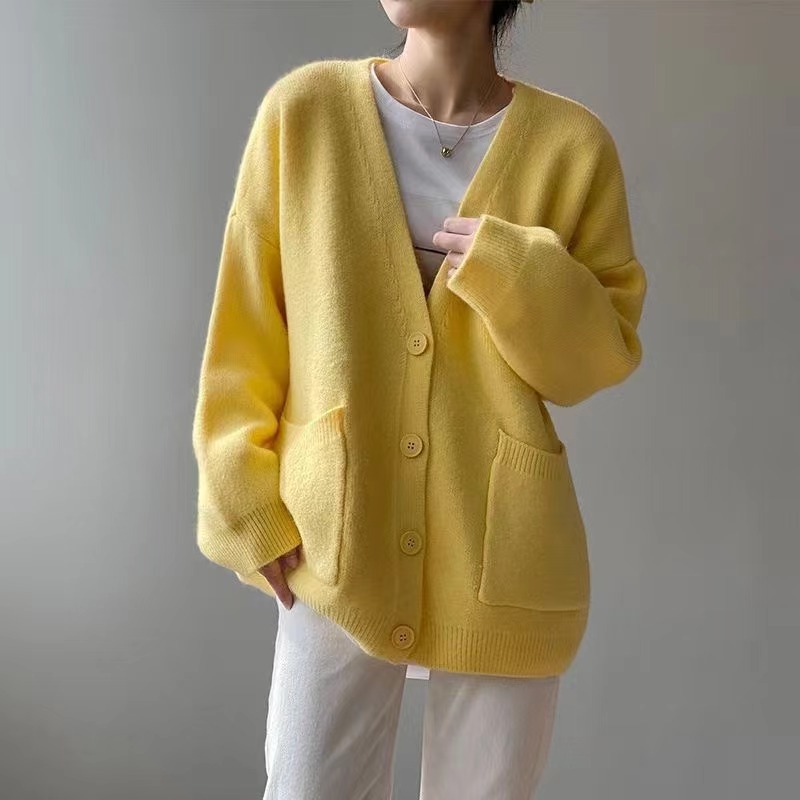 Sweater Coat Women's Outer Wear 2023 Spring and Autumn New Korean Style Internet Celebrity Loose Stylist Style Solid Color Knitted Cardigan
