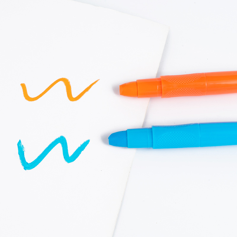 Manufacturer's hot-selling rotating crayon water-soluble crayon 12-color face color crayon suit oil painting stick washing crayon