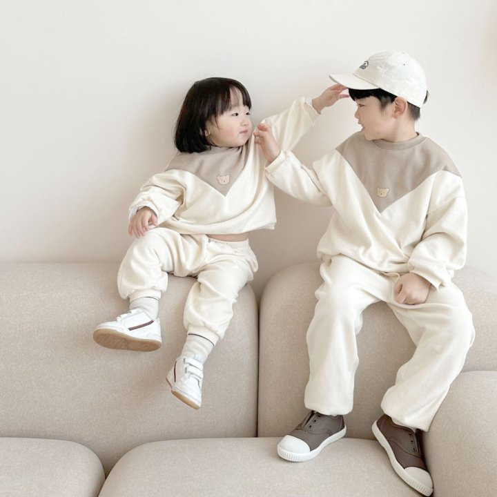ins 2023春裝新款韓國套裝休閒洋氣男女寶寶中小兒童套頭衫兩件套