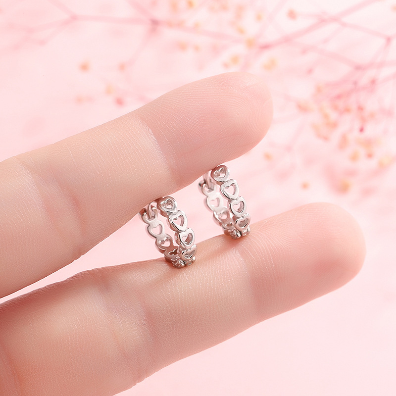 s925純銀鏤空愛心耳扣女簡約氣質小巧耳圈高級感心形耳飾