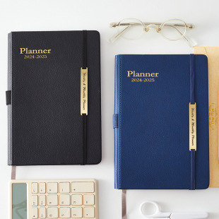 in stock Amazon 205-26 schedule this a5 English version of the 18-month weekly calendar plan this leather notebook production
