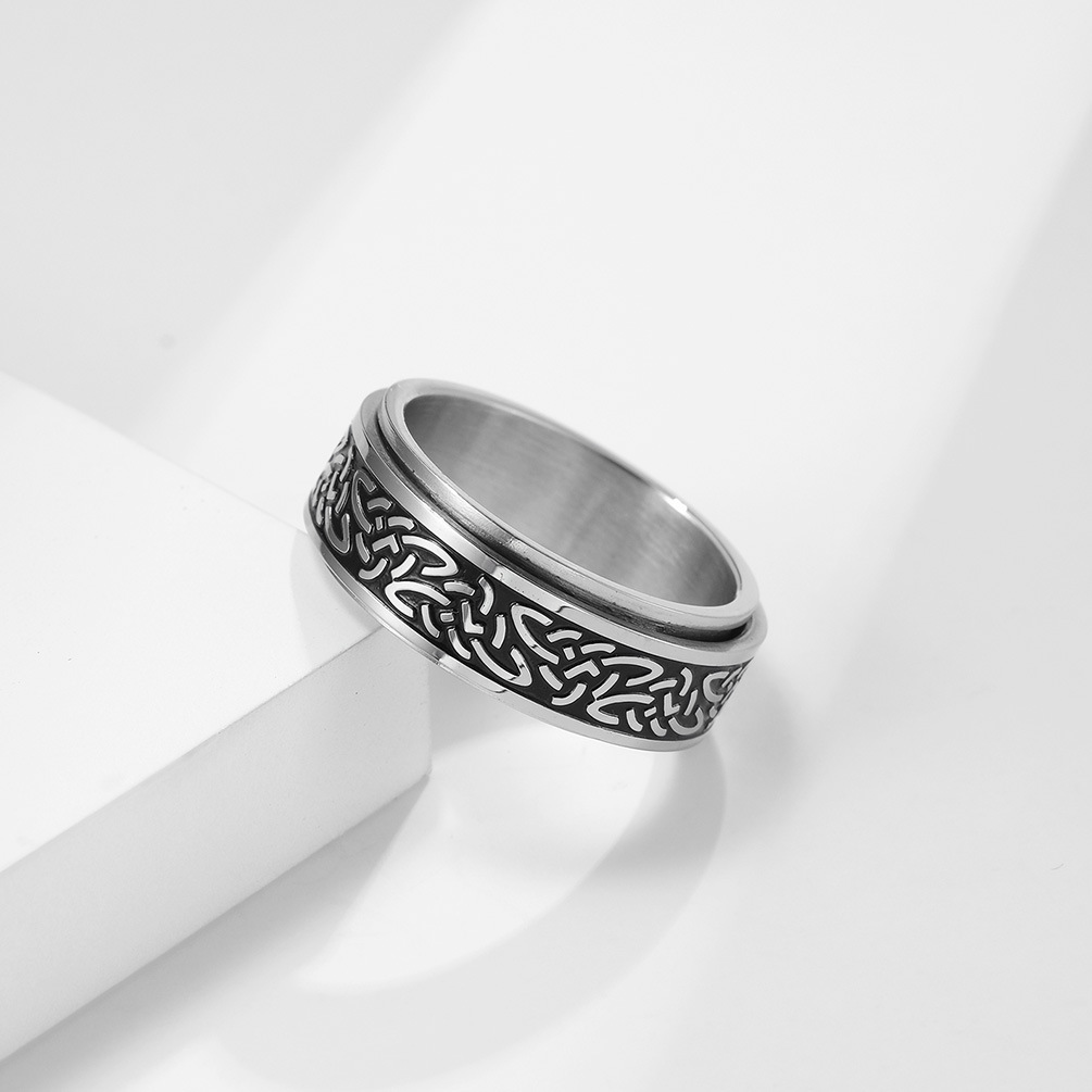 欧美凯尔特结不锈钢转动戒指环男女情侣求婚结婚对戒手饰批发