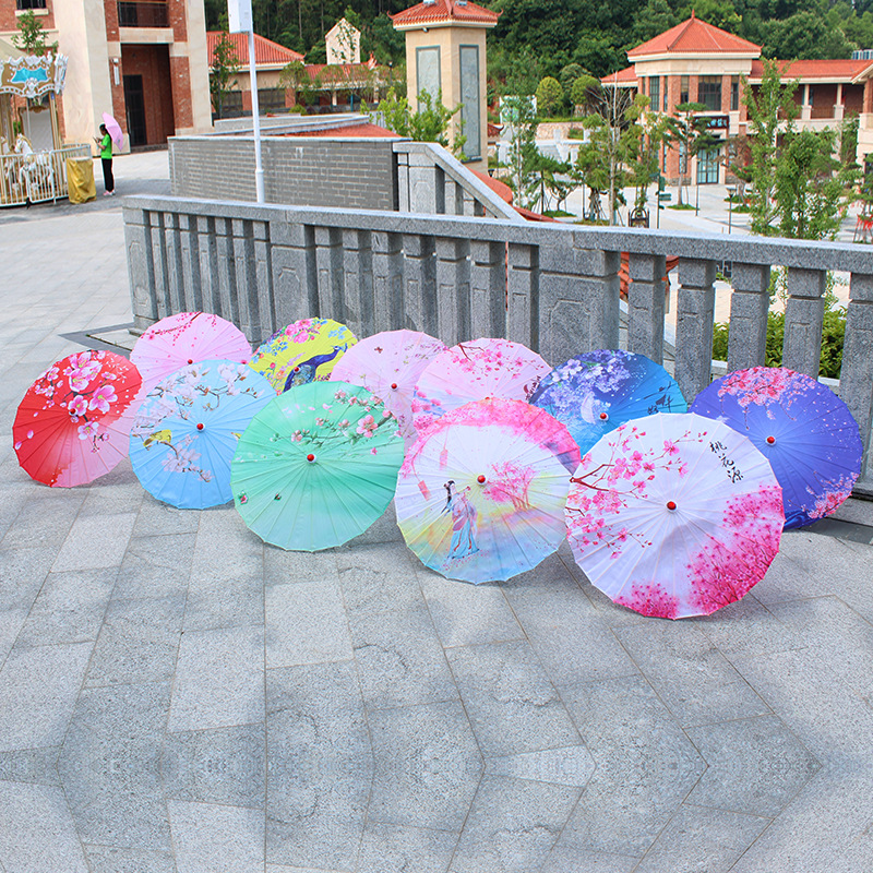 Factory Supply Classical Craft Umbrella Dance Umbrella Decorative Umbrella Travel Photo Prop Umbrella Cheongsam Show Silk Umbrella