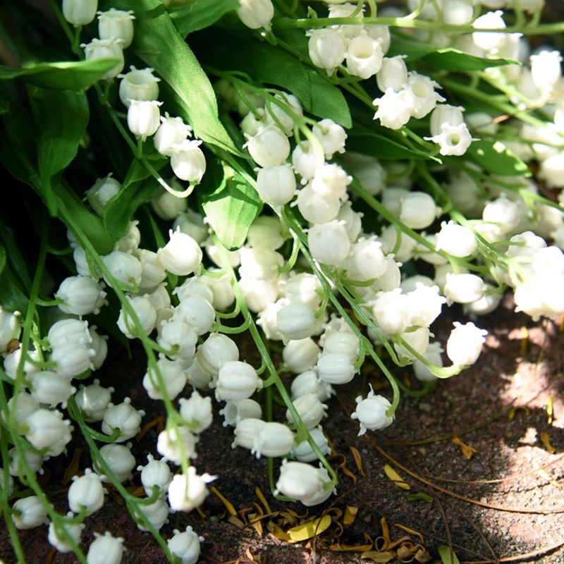 Simulation holding lily-of-the-valley European-style ins style small fresh wedding new products holding bouquet of soft glue plastic lily-of-the-valley fake flowers