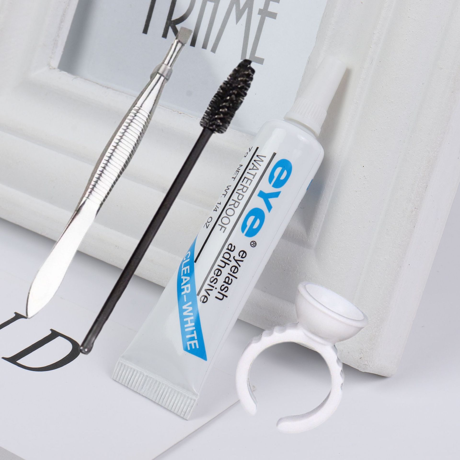 eye set factory wholesale grafting false eyelash glue 7G natural seamless mild and comfortable quick-drying false eyelash glue