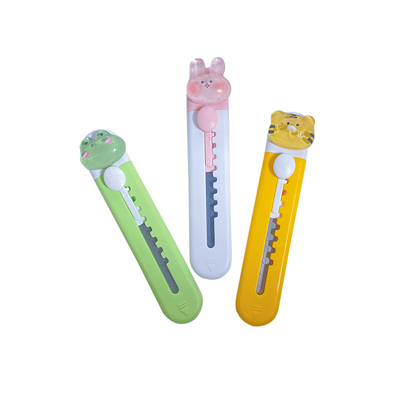 Candy color new animal art knife cartoon mini portable paper cutting knife express unpacking artifact knife girl heart