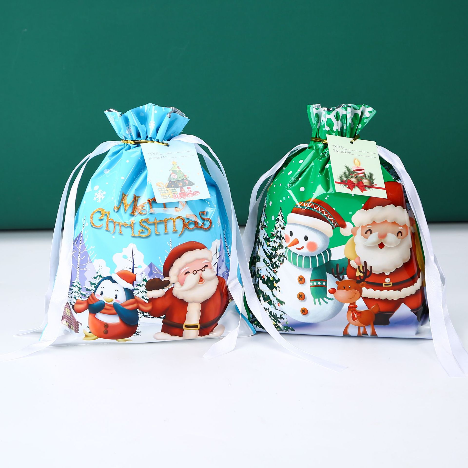 2024 Cross-border New Christmas Packaging Bundle Drawstring Gift Bag Santa Candy Gift Bag suit_voghion.com