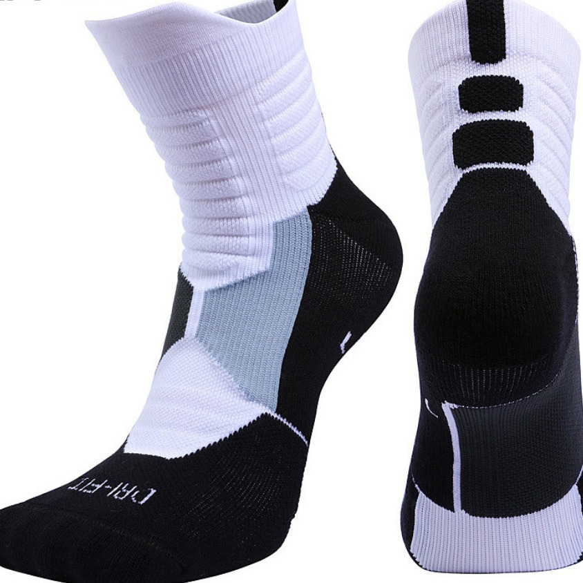 Comfortable breathable sports basketball socks Terry socks mid-barrel basketball socks men and women elite adult left and right foot sports socks