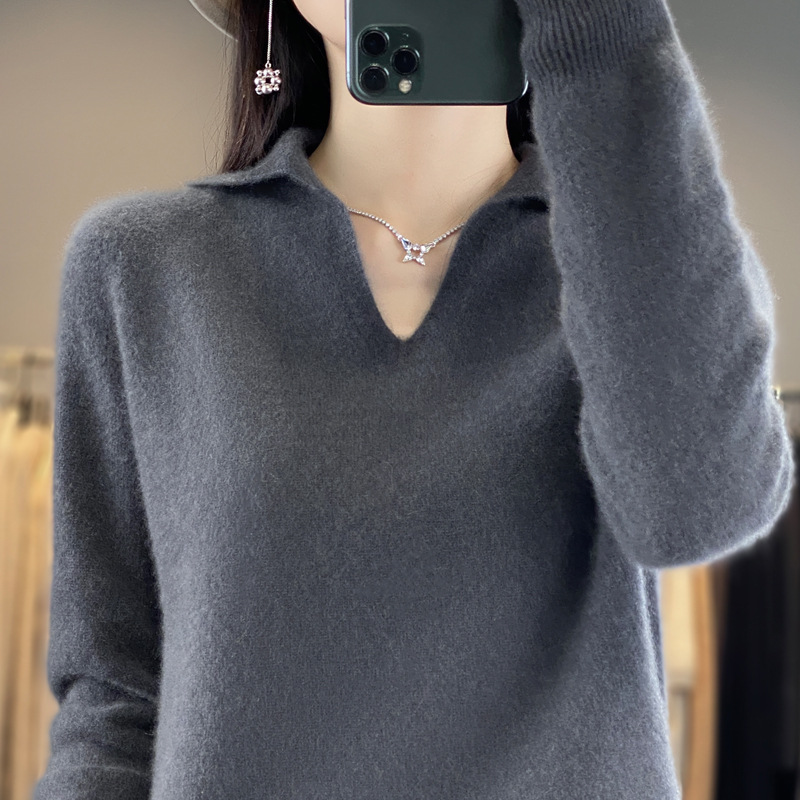 Autumn and winter New 100 pure woolen sweater women's elegant V-neck inner knitted bottoming lapel loose slimming outer sweater