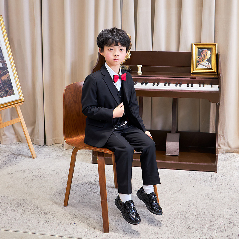 Boys Leather Shoes Fashion Black British Shoes Children's Suit Soft-soled Velcro Shoes for Primary School Children Flower Children Performance Shoes