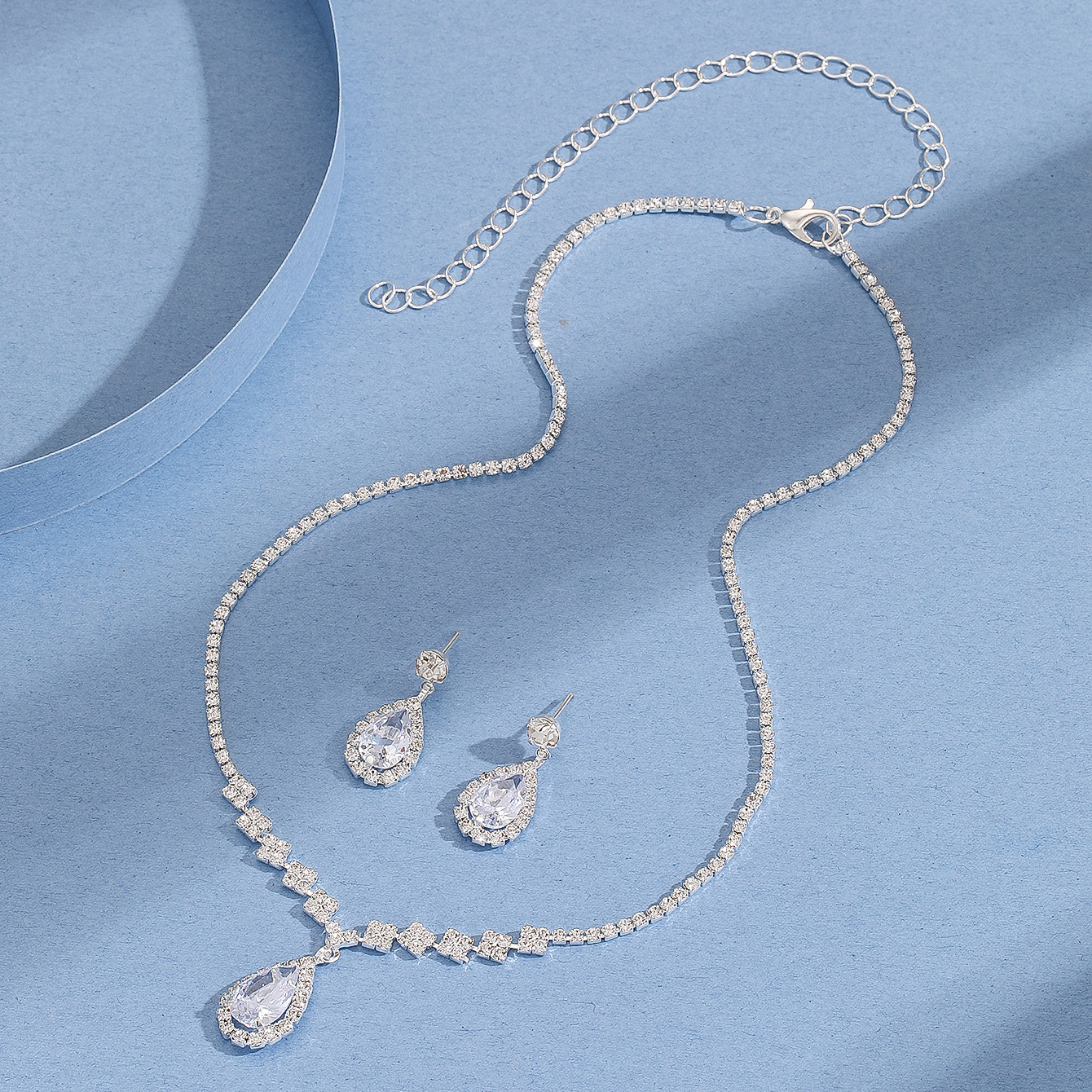 Popular Wedding Necklace Earrings Set Water Drop Zircon Pendant Silver Plated Wedding Claw Chain Rhinestone Bridal Set Chain