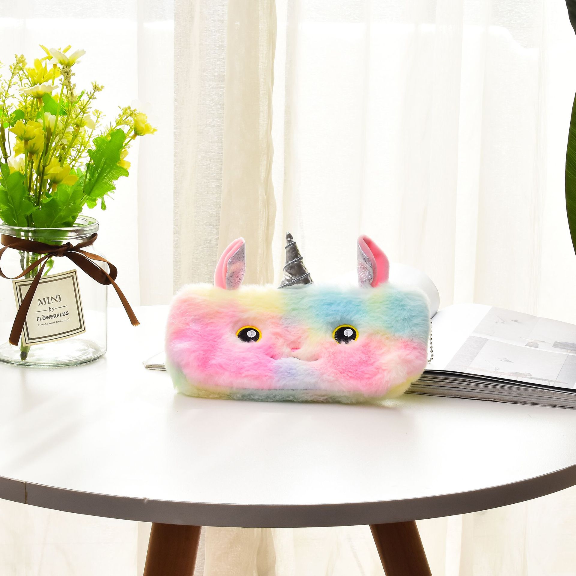 Cross-border cartoon zipper bag children colorful plush pencil case simple pencil case student stationery box storage wholesale