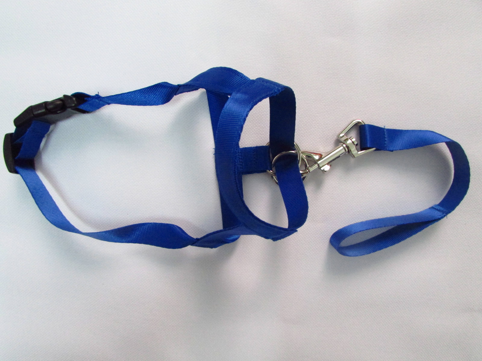 Factory Direct Pet muzzle nylon dog muzzle Dog Mouth rope anti-barking anti-bite explosion-proof punching pet training dog rope