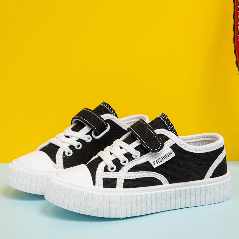 Spring 2024 New Children's White Shoes Boys and Girls Canvas Shoes Breathable Board Shoes Performance Primary School Students' White Single Shoes