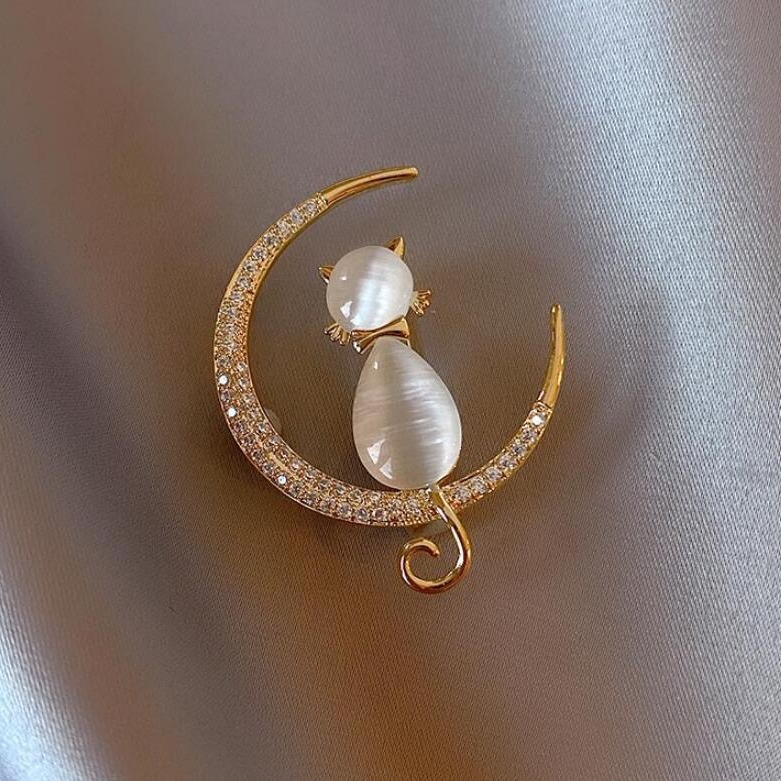 Fashion Opal moon kitten brooch high-end cartoon animal clothing accessories suit corsage high-grade PIN
