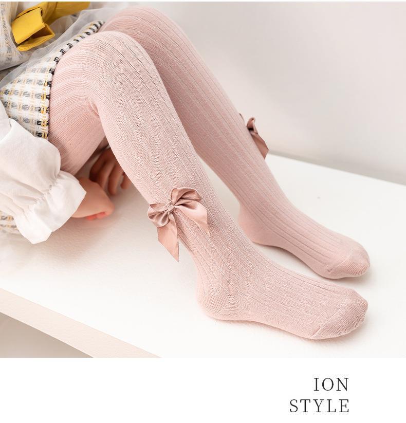 Children's socks spring and autumn baby leggings vertical stripes solid color big pp crotch bow children's pantyhose one-piece delivery