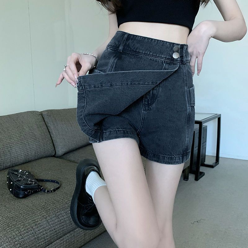 Vintage American Style Spice Girl Denim Shorts Women's 2023 Summer New High Waist Loose Slimming Hip Covering Design Sense Culottes