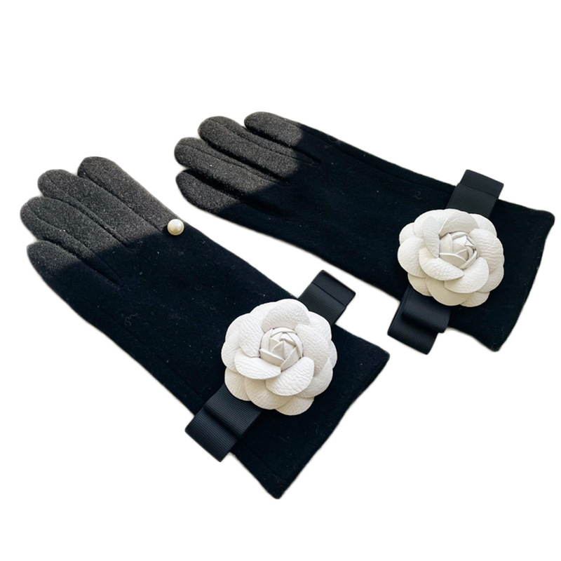 2021 autumn and winter designer Xiangfeng ribbon Camellia wool cashmere finger gloves factory price wholesale