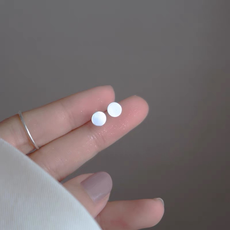 S925 silver stud earrings for female students 2022 new trendy simple all-match small design ins style earrings earrings