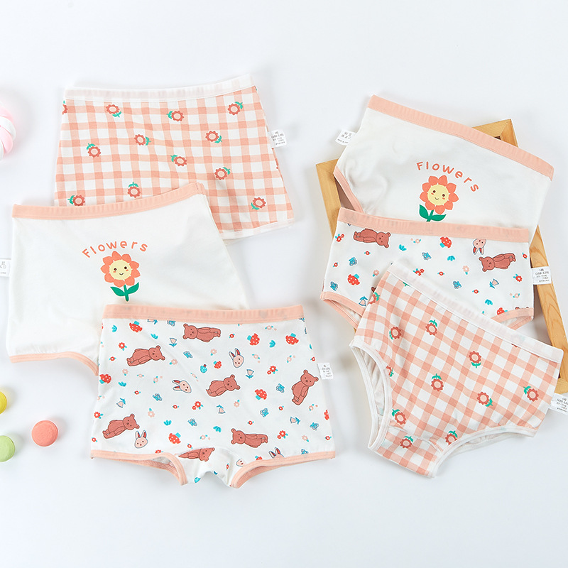 Clearance wholesale children's underwear girls boxer girls cotton triangle short bottoms small and medium-sized children's breathable generation