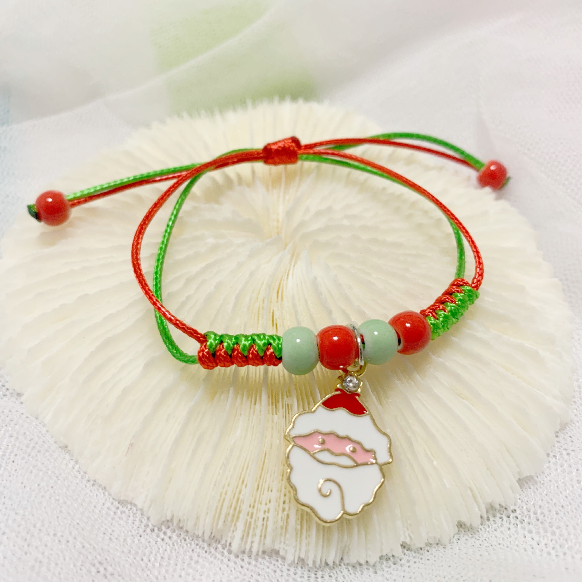 Europe and the United States new Christmas cartoon bracelet Santa Claus Christmas tree donuts deer a variety of optional manufacturers wholesale