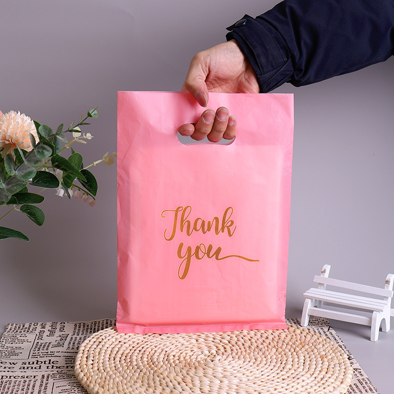In stock low voltage flat mouth four finger bag pink gift packaging portable shopping bag clothing bag Amazon cross-border wholesale