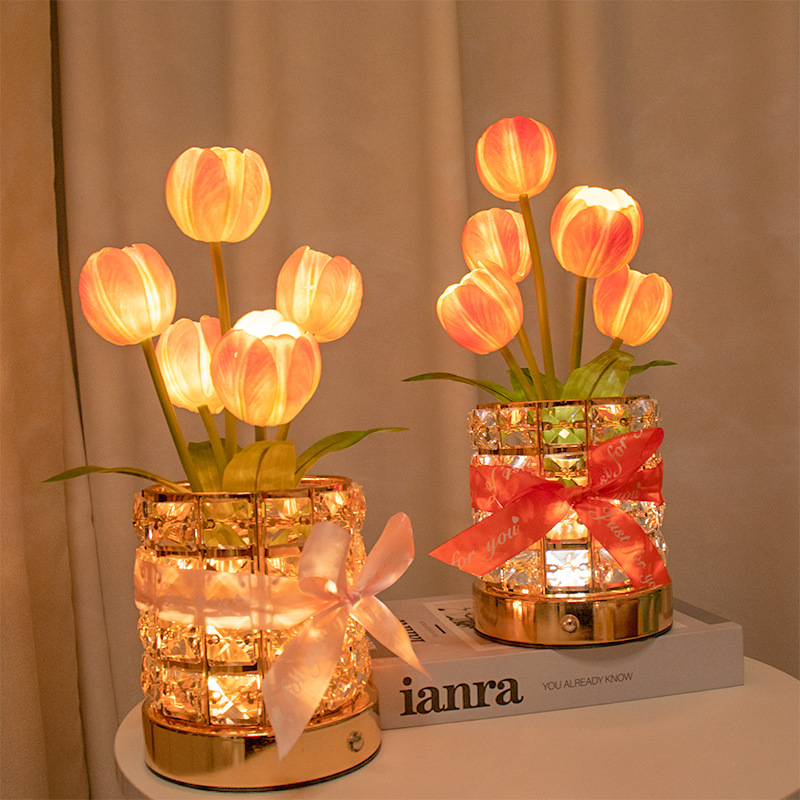 New Crystal Table Lamp Simulation Tulip Potted Plant Decoration Ornaments Wedding Lamp Bedside Lamp Light Luxury High Sense Atmosphere Lamp