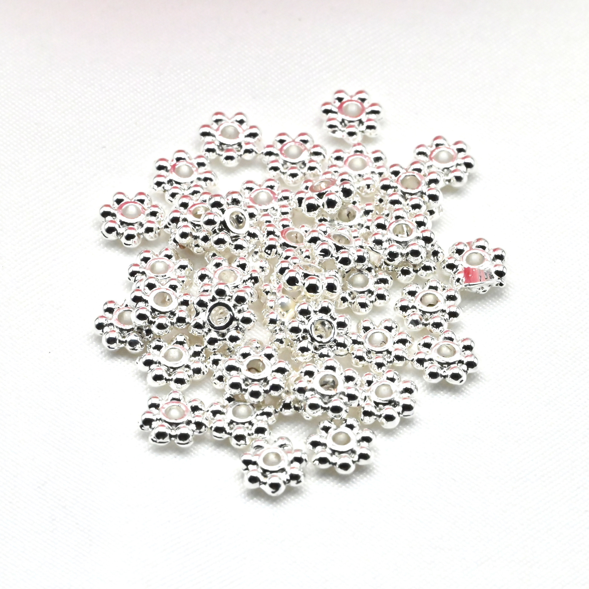 14K gold color retaining snowflake Flake Flake Flake receptacle jewelry accessories diy handmade bracelet necklace spacer beaded loose beads material