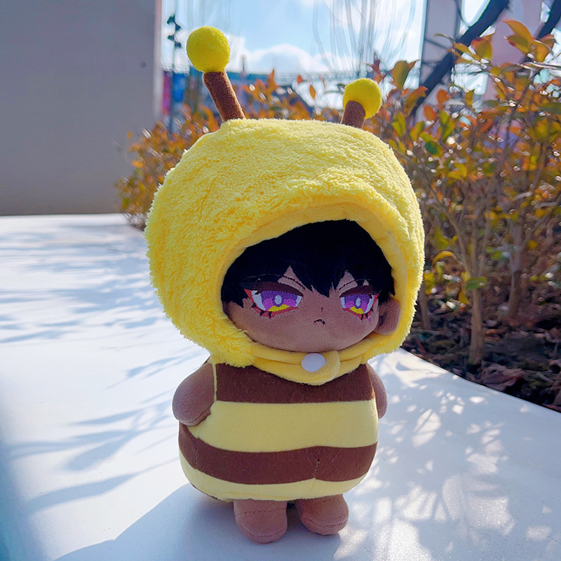 ミツバチのかわいい綿の人形の服の小さいミツバチの帽子の動物の形は子供の服のぬいぐるみの部品の服を着ます。|undefined