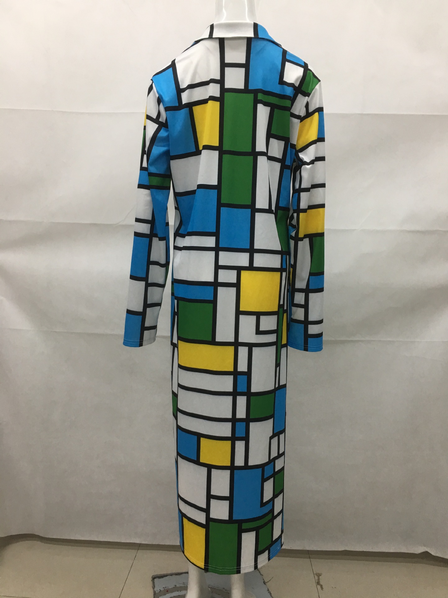 Autumn and winter New trench coat cross-border European and American plus size plaid printed double-breasted lapel coat coat women's coat_voghion.com