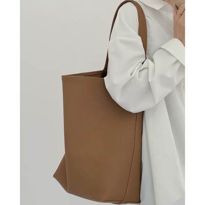 Cowhide Tote Bag Women's 2024 New Arrival Shoulder Large Capacity Shopping Bag Casual Lazy Style Underarm Bag