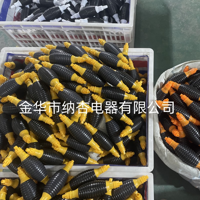 Oil Sucker airbag manual oil extractor car oil pump urea diversion pipe oil pump water extractor fish tank water exchange