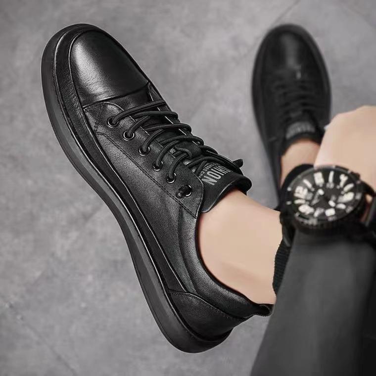Summer Round Head New Men's Shoes Fashion Board Shoes Trendy All-match White Shoes Sports Men's Black Breathable Casual