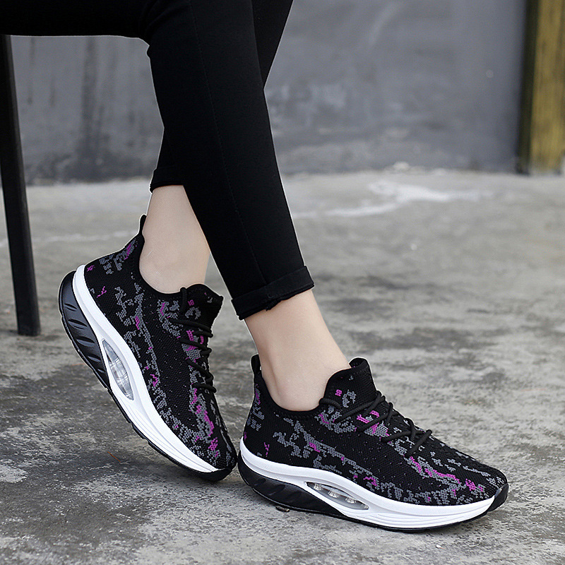 Spring and Summer 2024 Flying Woven Rocking Shoes Women's Thick Sole Height 5CM Mesh Breathable Mom Travel Casual Shoes Dancing Shoes