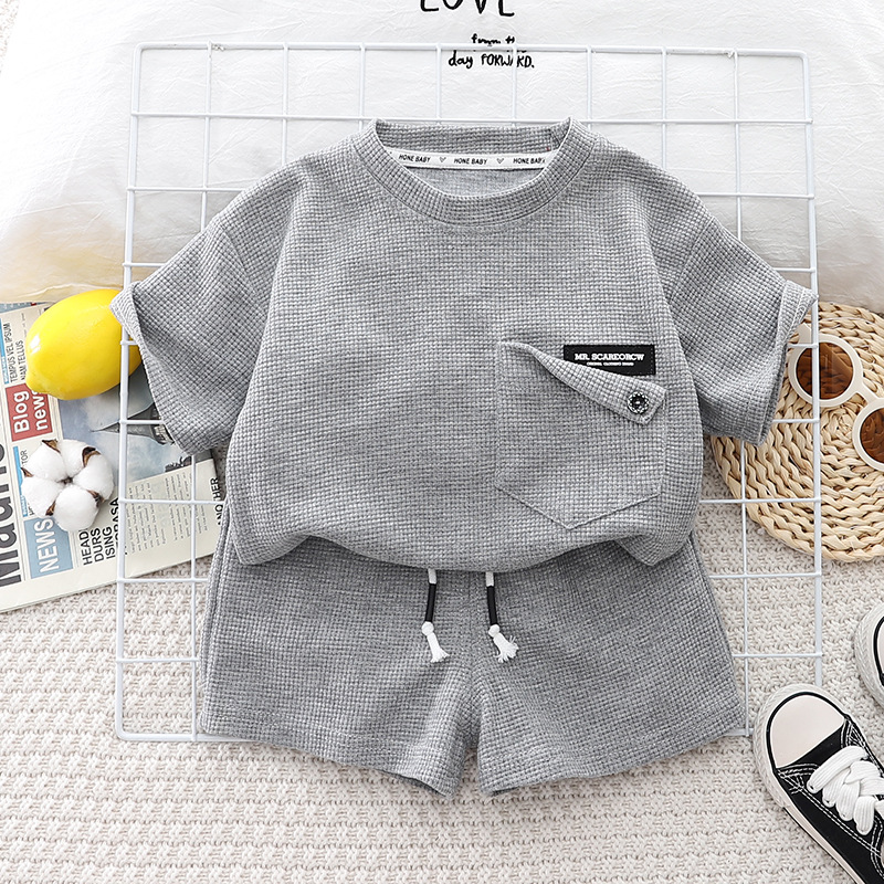Design sense trend children's summer casual Korean version of loose baby cotton comfortable T-shirt suit source manufacturers wholesale