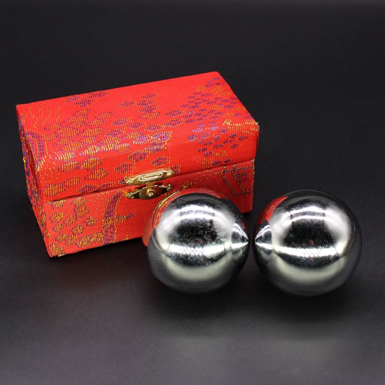 Baoding Fitness Iron Ball Brocade Box Chrome-plated Solid Like Silver Hollow Ring Tone Hand Massage Middle-aged and Elderly Fitness Handball